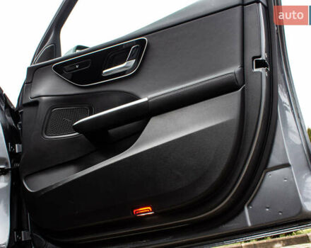 Сірий Мерседес Ц-Клас, об'ємом двигуна 1.99 л та пробігом 7 тис. км за 47600 $, фото 46 на Automoto.ua