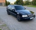 Сірий Мерседес Ц-Клас, об'ємом двигуна 1.8 л та пробігом 315 тис. км за 3000 $, фото 1 на Automoto.ua