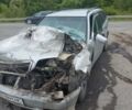 Сірий Мерседес Ц-Клас, об'ємом двигуна 2 л та пробігом 380 тис. км за 1000 $, фото 1 на Automoto.ua