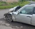 Сірий Мерседес Ц-Клас, об'ємом двигуна 2 л та пробігом 380 тис. км за 1000 $, фото 2 на Automoto.ua