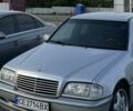 Серый Мерседес Ц-Класс, объемом двигателя 1.8 л и пробегом 326 тыс. км за 2650 $, фото 1 на Automoto.ua