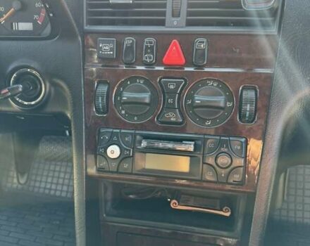 Серый Мерседес Ц-Класс, объемом двигателя 0 л и пробегом 340 тыс. км за 4300 $, фото 11 на Automoto.ua