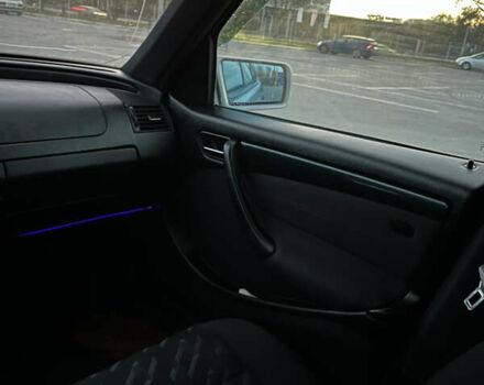 Сірий Мерседес Ц-Клас, об'ємом двигуна 2.15 л та пробігом 475 тис. км за 3300 $, фото 16 на Automoto.ua