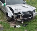 Сірий Мерседес Ц-Клас, об'ємом двигуна 2.2 л та пробігом 320 тис. км за 1206 $, фото 6 на Automoto.ua