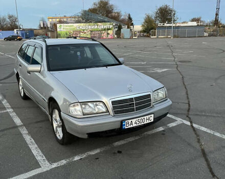 Сірий Мерседес Ц-Клас, об'ємом двигуна 2.15 л та пробігом 475 тис. км за 3300 $, фото 12 на Automoto.ua