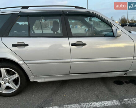 Сірий Мерседес Ц-Клас, об'ємом двигуна 2.15 л та пробігом 475 тис. км за 3300 $, фото 10 на Automoto.ua