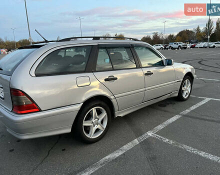 Сірий Мерседес Ц-Клас, об'ємом двигуна 2.15 л та пробігом 475 тис. км за 3300 $, фото 9 на Automoto.ua