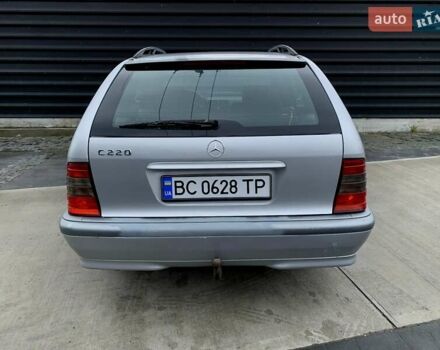 Серый Мерседес Ц-Класс, объемом двигателя 2.2 л и пробегом 377 тыс. км за 3000 $, фото 7 на Automoto.ua