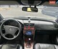 Серый Мерседес Ц-Класс, объемом двигателя 2.15 л и пробегом 352 тыс. км за 4599 $, фото 1 на Automoto.ua