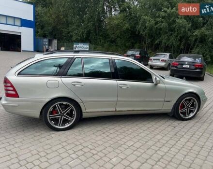 Сірий Мерседес Ц-Клас, об'ємом двигуна 2.7 л та пробігом 410 тис. км за 4250 $, фото 10 на Automoto.ua