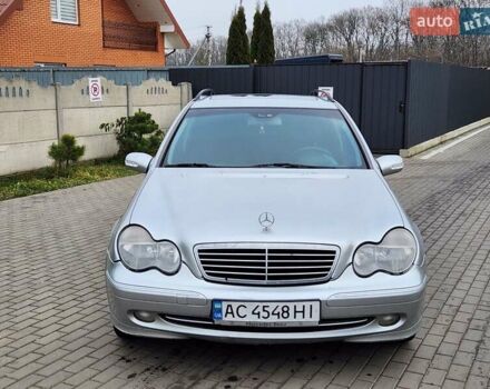 Сірий Мерседес Ц-Клас, об'ємом двигуна 2.15 л та пробігом 356 тис. км за 3550 $, фото 2 на Automoto.ua