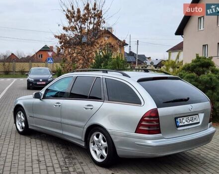 Сірий Мерседес Ц-Клас, об'ємом двигуна 2.15 л та пробігом 356 тис. км за 3550 $, фото 10 на Automoto.ua