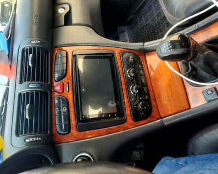 Серый Мерседес Ц-Класс, объемом двигателя 2 л и пробегом 350 тыс. км за 3450 $, фото 8 на Automoto.ua