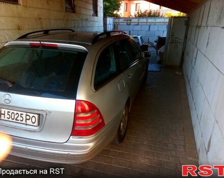 Сірий Мерседес Ц-Клас, об'ємом двигуна 2.7 л та пробігом 322 тис. км за 5000 $, фото 4 на Automoto.ua