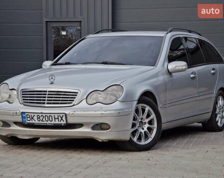 Сірий Мерседес Ц-Клас, об'ємом двигуна 2.7 л та пробігом 446 тис. км за 4900 $, фото 2 на Automoto.ua
