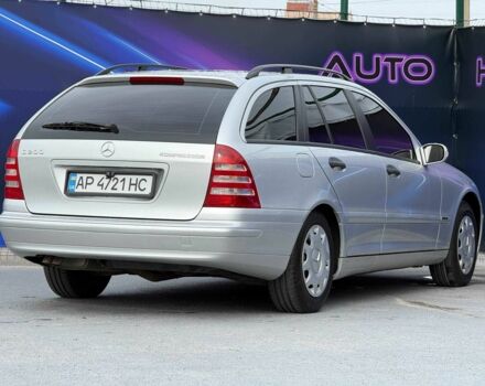 Мерседес Ц-Клас 2001 у Запоріжжя на Automoto.ua Сірий Мерседес Ц-Клас, об'ємом двигуна 2 л та пробігом 228 тис. км за 5499 $, фото 6 на Automoto.ua