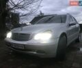 Сірий Мерседес Ц-Клас, об'ємом двигуна 2.7 л та пробігом 455 тис. км за 4499 $, фото 9 на Automoto.ua