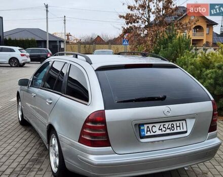 Сірий Мерседес Ц-Клас, об'ємом двигуна 2.15 л та пробігом 356 тис. км за 3550 $, фото 9 на Automoto.ua