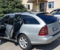 Сірий Мерседес Ц-Клас, об'ємом двигуна 2.7 л та пробігом 417 тис. км за 4300 $, фото 7 на Automoto.ua