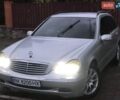 Сірий Мерседес Ц-Клас, об'ємом двигуна 2.7 л та пробігом 455 тис. км за 4499 $, фото 1 на Automoto.ua