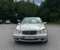 Сірий Мерседес Ц-Клас, об'ємом двигуна 2.7 л та пробігом 410 тис. км за 4250 $, фото 18 на Automoto.ua