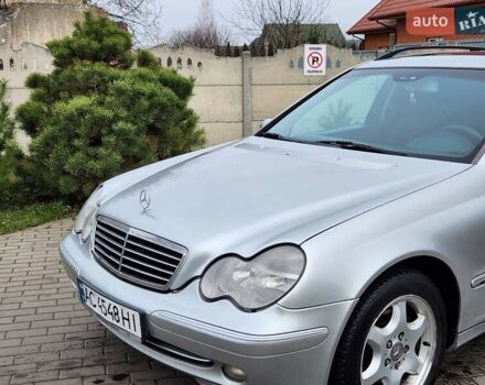 Сірий Мерседес Ц-Клас, об'ємом двигуна 2.15 л та пробігом 356 тис. км за 3550 $, фото 13 на Automoto.ua