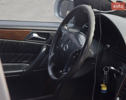 Сірий Мерседес Ц-Клас, об'ємом двигуна 2.7 л та пробігом 446 тис. км за 4900 $, фото 18 на Automoto.ua