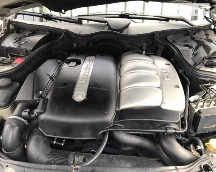 Сірий Мерседес Ц-Клас, об'ємом двигуна 2.2 л та пробігом 300 тис. км за 3999 $, фото 18 на Automoto.ua