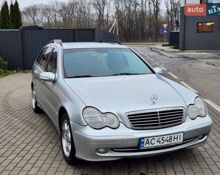 Сірий Мерседес Ц-Клас, об'ємом двигуна 2.15 л та пробігом 356 тис. км за 3550 $, фото 3 на Automoto.ua