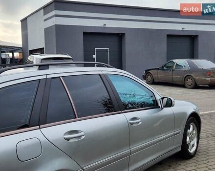 Сірий Мерседес Ц-Клас, об'ємом двигуна 2.15 л та пробігом 356 тис. км за 3550 $, фото 5 на Automoto.ua