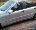 Сірий Мерседес Ц-Клас, об'ємом двигуна 2.1 л та пробігом 429 тис. км за 4300 $, фото 2 на Automoto.ua