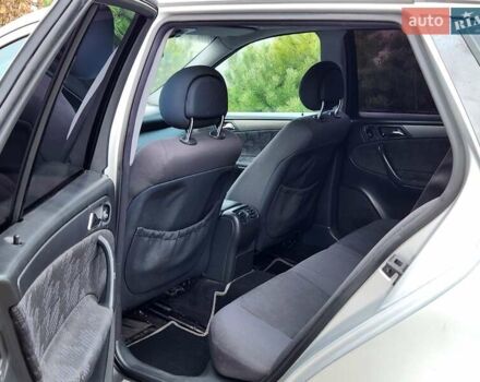 Сірий Мерседес Ц-Клас, об'ємом двигуна 2.15 л та пробігом 356 тис. км за 3550 $, фото 18 на Automoto.ua