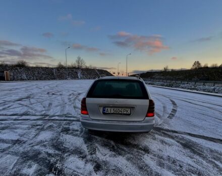 Серый Мерседес Ц-Класс, объемом двигателя 2.1 л и пробегом 463 тыс. км за 4300 $, фото 2 на Automoto.ua
