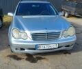 Сірий Мерседес Ц-Клас, об'ємом двигуна 2.1 л та пробігом 500 тис. км за 3700 $, фото 1 на Automoto.ua