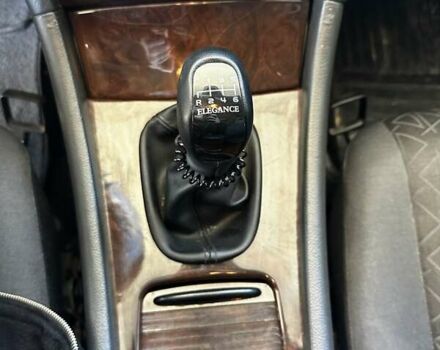 Серый Мерседес Ц-Класс, объемом двигателя 2.1 л и пробегом 465 тыс. км за 5500 $, фото 20 на Automoto.ua