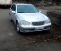 Сірий Мерседес Ц-Клас, об'ємом двигуна 2.7 л та пробігом 0 тис. км за 4500 $, фото 1 на Automoto.ua