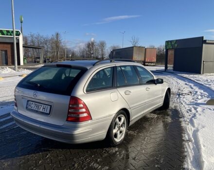 Серый Мерседес Ц-Класс, объемом двигателя 2.7 л и пробегом 317 тыс. км за 5300 $, фото 5 на Automoto.ua