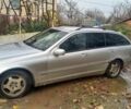 Сірий Мерседес Ц-Клас, об'ємом двигуна 2.2 л та пробігом 350 тис. км за 3100 $, фото 1 на Automoto.ua
