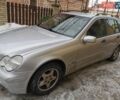 Серый Мерседес Ц-Класс, объемом двигателя 2.2 л и пробегом 270 тыс. км за 2699 $, фото 29 на Automoto.ua