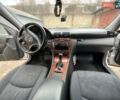 Сірий Мерседес Ц-Клас, об'ємом двигуна 2.2 л та пробігом 331 тис. км за 5900 $, фото 9 на Automoto.ua