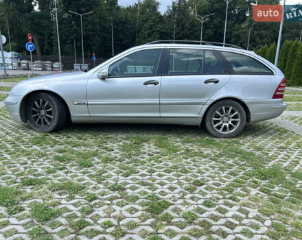 Сірий Мерседес Ц-Клас, об'ємом двигуна 1.8 л та пробігом 93 тис. км за 7500 $, фото 1 на Automoto.ua
