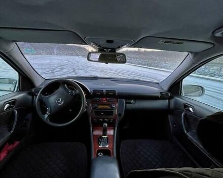 Сірий Мерседес Ц-Клас, об'ємом двигуна 2.1 л та пробігом 463 тис. км за 4300 $, фото 8 на Automoto.ua