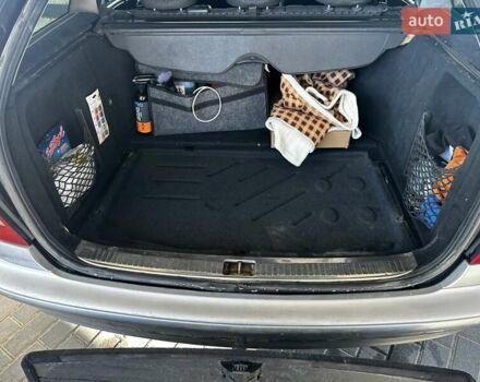 Серый Мерседес Ц-Класс, объемом двигателя 2.1 л и пробегом 465 тыс. км за 5500 $, фото 12 на Automoto.ua