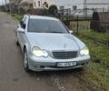 Серый Мерседес Ц-Класс, объемом двигателя 2.1 л и пробегом 350 тыс. км за 3099 $, фото 1 на Automoto.ua