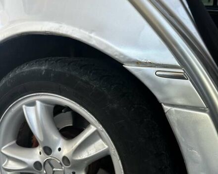 Серый Мерседес Ц-Класс, объемом двигателя 2.1 л и пробегом 465 тыс. км за 5500 $, фото 25 на Automoto.ua