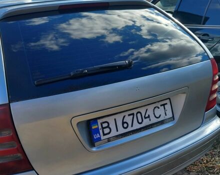 Сірий Мерседес Ц-Клас, об'ємом двигуна 2.1 л та пробігом 500 тис. км за 3700 $, фото 3 на Automoto.ua