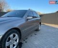 Серый Мерседес Ц-Класс, объемом двигателя 2.7 л и пробегом 508 тыс. км за 4400 $, фото 6 на Automoto.ua