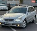 Сірий Мерседес Ц-Клас, об'ємом двигуна 2.15 л та пробігом 261 тис. км за 3750 $, фото 1 на Automoto.ua