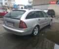 Сірий Мерседес Ц-Клас, об'ємом двигуна 2.2 л та пробігом 370 тис. км за 4000 $, фото 1 на Automoto.ua