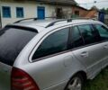 Сірий Мерседес Ц-Клас, об'ємом двигуна 2.15 л та пробігом 500 тис. км за 2000 $, фото 1 на Automoto.ua